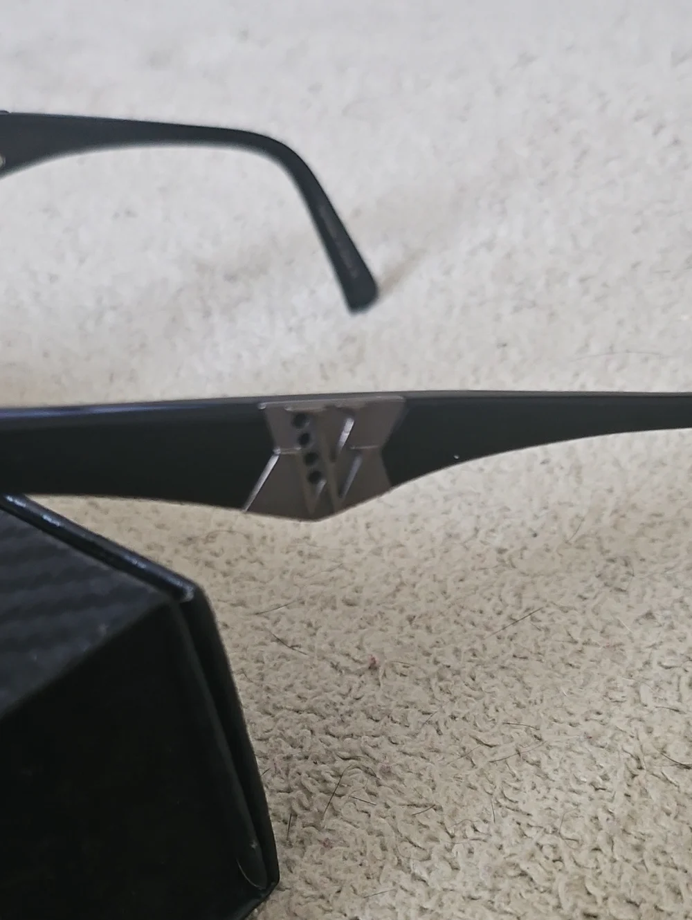 Vera Wang Designer Eyeglasses